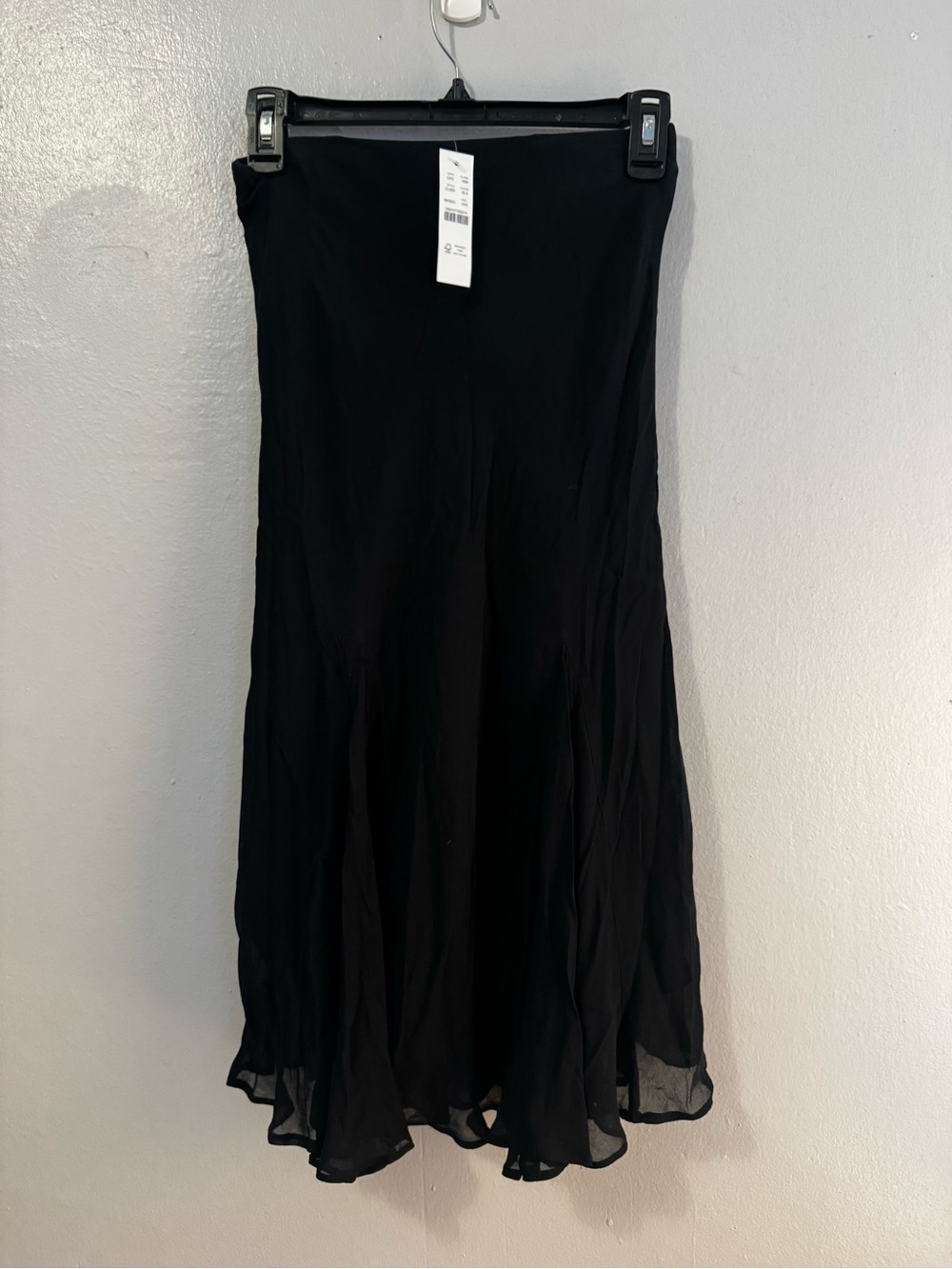 J.Crew Midi Skirt Black

Gwyneth flounce-hem skirt in chiffon